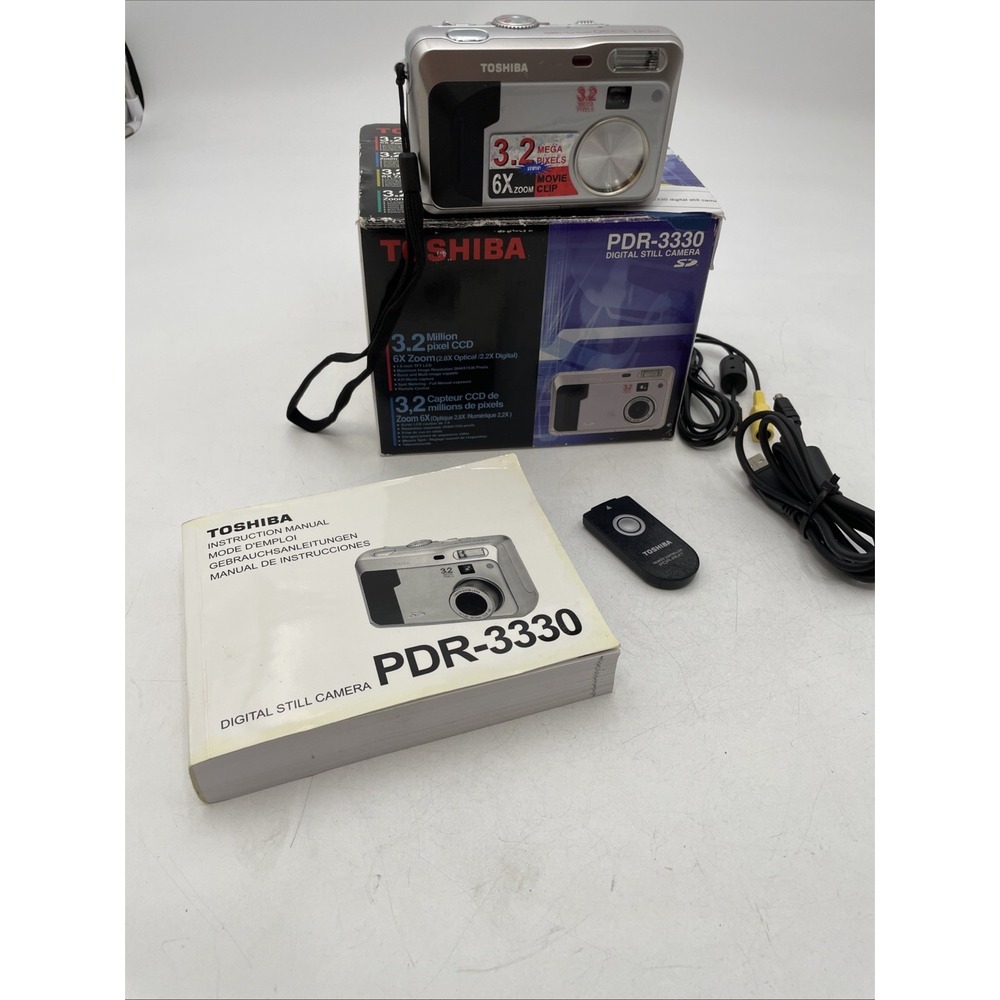 Toshiba PDR-3330 Digital Still Camera 3.2 MP 6X Zoom+Battery+Memory Card+Manuals